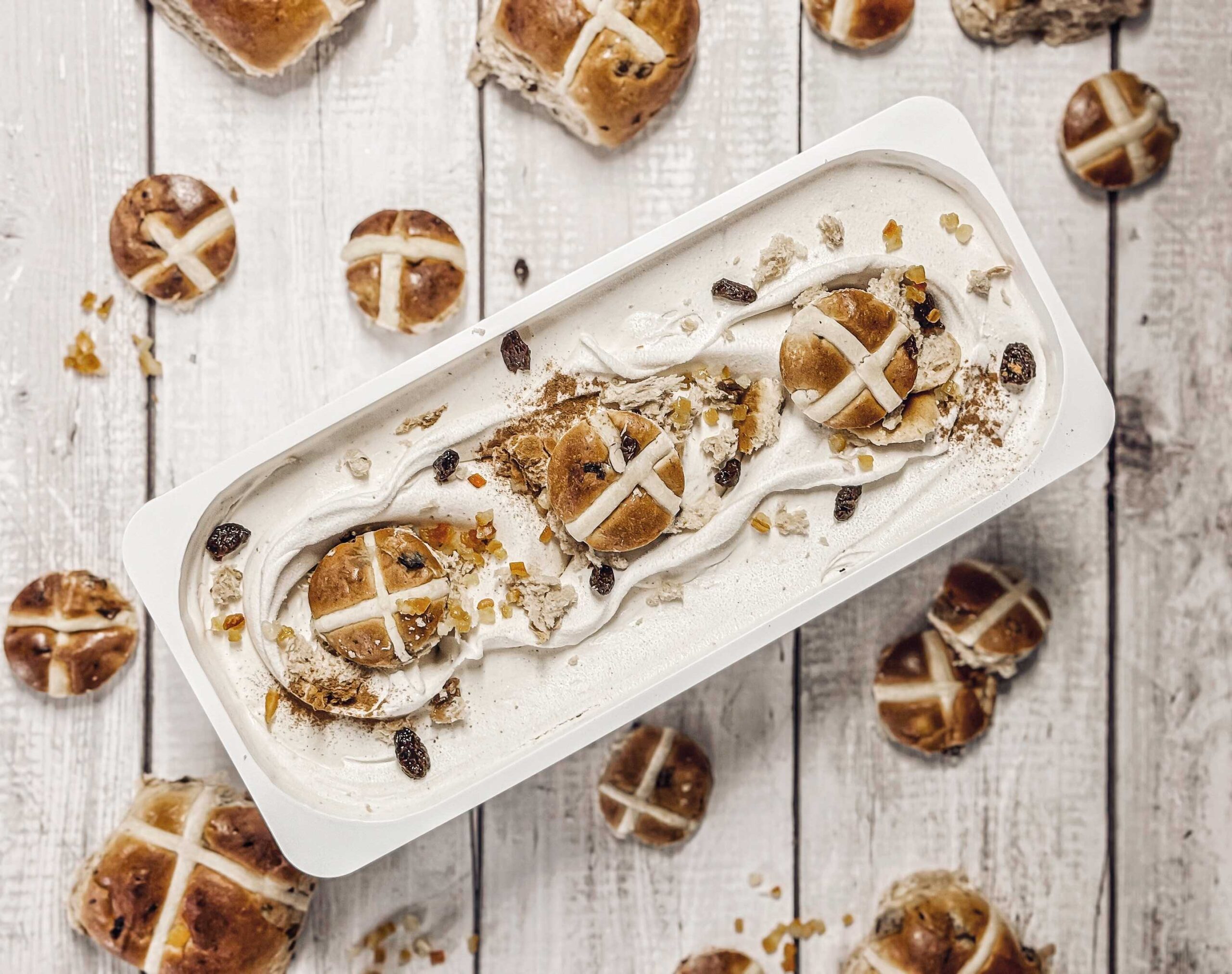 Hot Cross Bun easter special Cremoloso gelato best near me Hot Cross Bun Easter special Cremoloso gelato best near me ice cream gelato